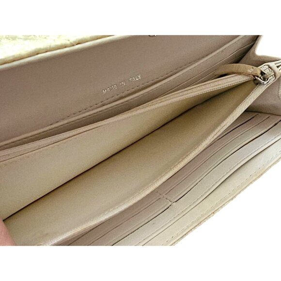 CHANEL Coco Mark Coated Tweed CC Long Wallet Zip Flap White Textured Italy +Box - Picture 11 of 16